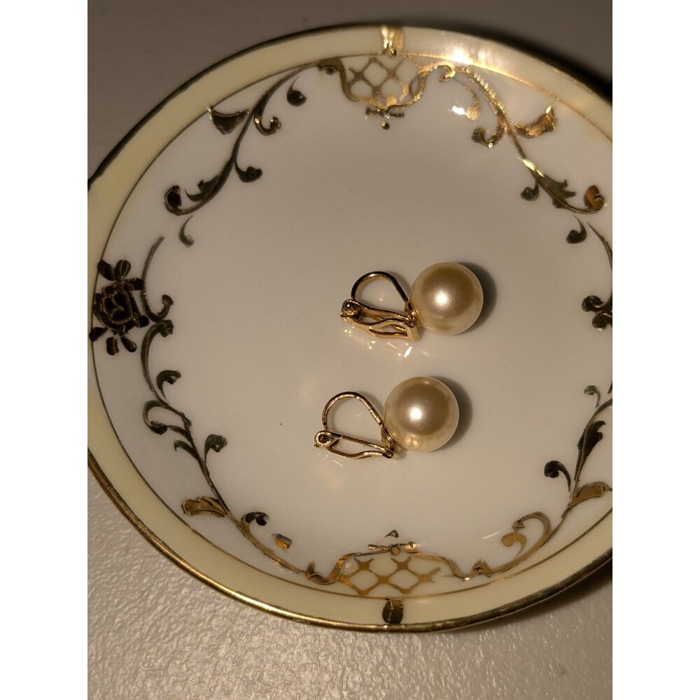 Napier Vintage Faux Pearl Clip-On Earrings Gold Tone - Picture 8 of 8